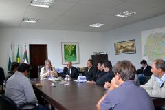 Lideranças de municípios da Região Metropolitana de Curitiba (RMC) tiveram a oportunidade de conhecer e discutir os projetos e programas da Secretaria da Agricultura e do Abastecimento. 