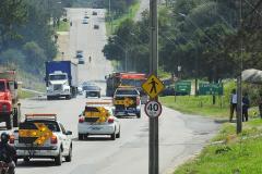 Um caminhão especial percorreu a Rodovia dos Minérios, PR 092, entre Curitiba e Rio Branco do Sul, na Região Metropolitana para fazer um "raio-x do pavimento", para iniciar a duplicação. 