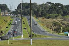 O Governo do Paraná concluiu 23 quilômetros de terceiras faixas do Contorno Norte de Curitiba, dando mais segurança aos motoristas.