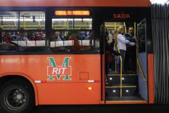 Uma nova linha de ônibus que ligará o Terminal Angélica, em Araucária, à Cidade Industrial de Curitiba (CIC) começa a operar no dia 20 de maio.