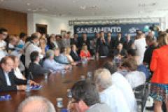 O governador Beto Richa autorizou um pacote de obras da Sanepar, com ampliação de sistemas de abastecimento de água e de esgoto, em 48 municípios, sendo 05 das RMC.
