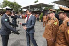 O governador Beto Richa participou da formatura de 40 novos aspirantes da Polícia Militar.