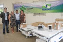 O secretário estadual da Saúde, Michele Caputo Neto, entregou um novo lote de equipamentos para ampliar a estrutura de atendimento da Unidade de Saúde Central de Quitandinha,